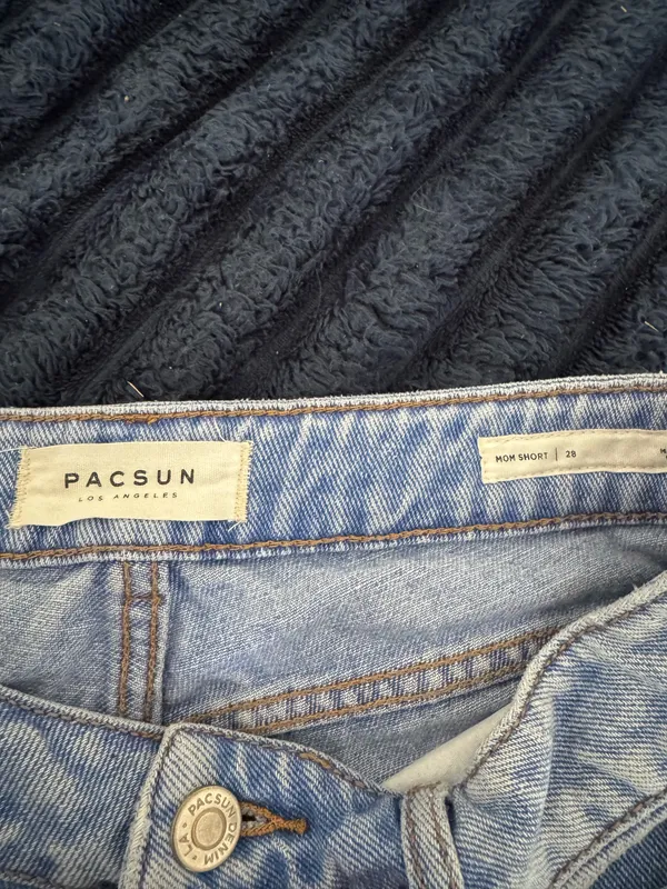 PacSun Shorts Denim Mom Light Wash - Image 2