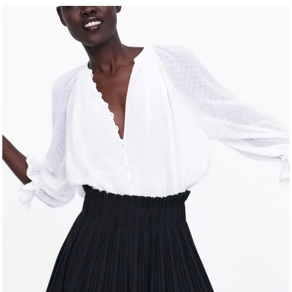 Zara Women Blouse Medium White Polyester Swiss Dot V-Neck Ruffle Cuff Romantic - Image 2