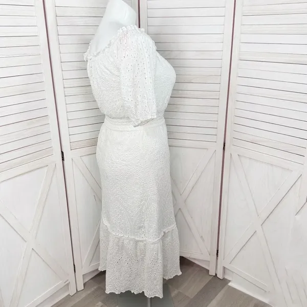 Betsey Johnson Eyelet Off The‎ Shoulder Smocked Waist Midi Dress White Large - Image 4