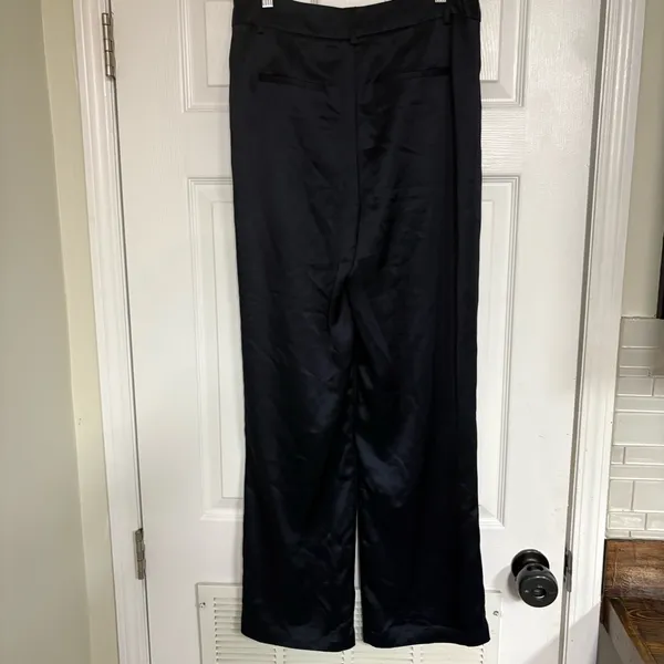 House Of Harlow Satin Acetate‎ Navy Pants Size 6 - Image 2