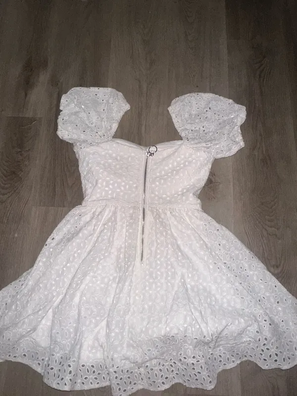 White dress.  - Image 3