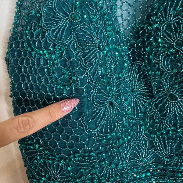 Sherri Hill sleeveless high neck Beaded evening Gown dress Emerald Green Size 4 - Image 7