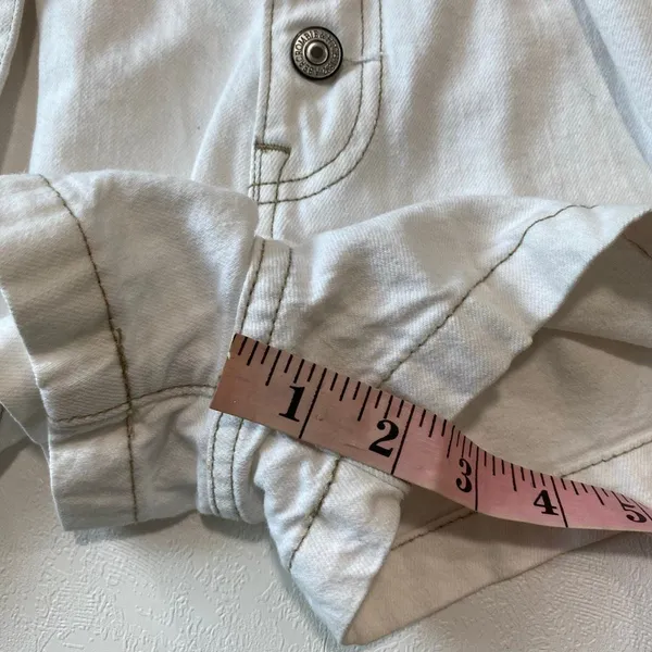 Abercrombie & Fitch Size 4 27 White Denim Paperbag Belted Shorts - Image 6