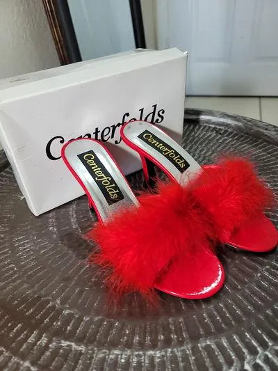 Centerfolds Feather heels - Image 4