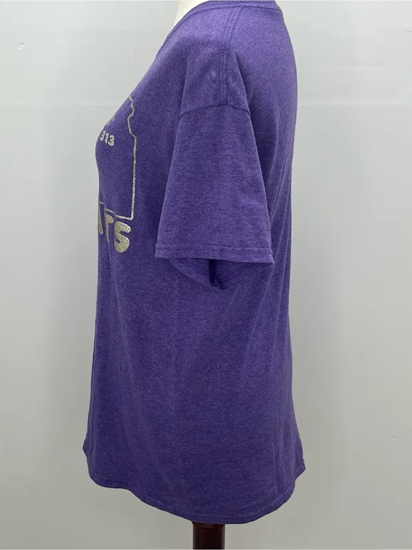 Gildan Women’s K-State Wildcats Exit 313 Purple Glitter Graphic T-Shirt Medium - Image 2