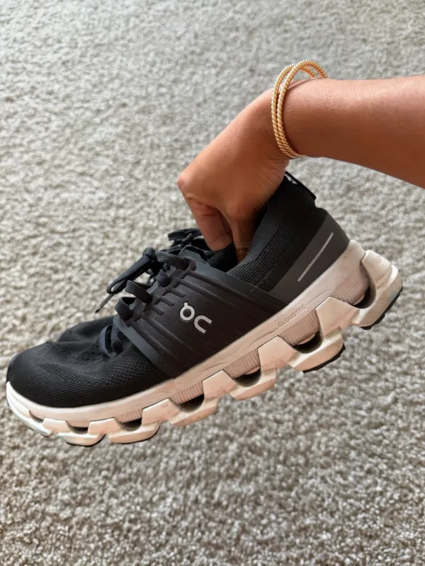 On Running Cloudswift 3 Sneakers On Clouds Womens Athletic Sneakers Size 9 - Image 13