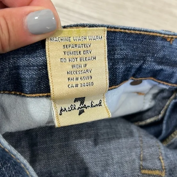 7 for all mankind • dojo jean shorts - Image 5