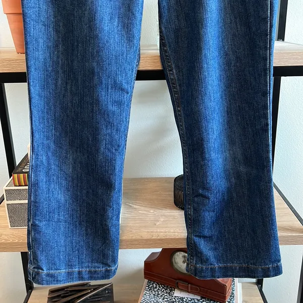 Early 2000 Vintage CK Calvin Klein Mid-Rise Crop Jean, 30 - Image 3