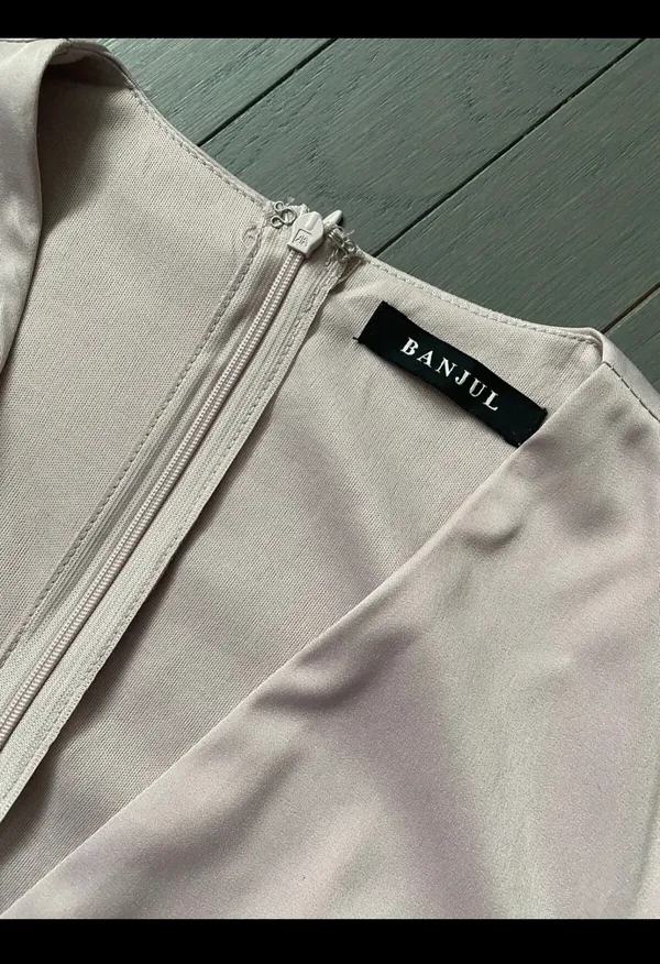 BANJUL V Neck Ruffle Sleeve Peplum Blouse - Image 9