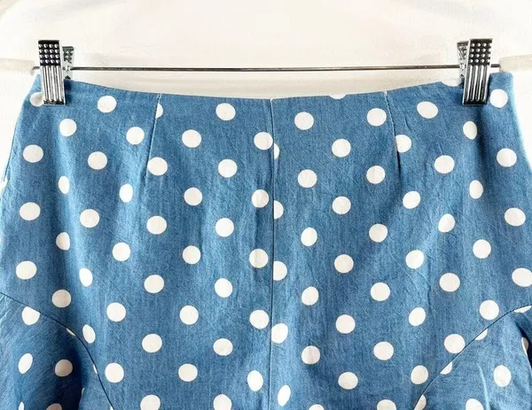 AQUA Polka Dot Ruffle Hem Flutter Denim Shorts Blue White Medium - Image 4