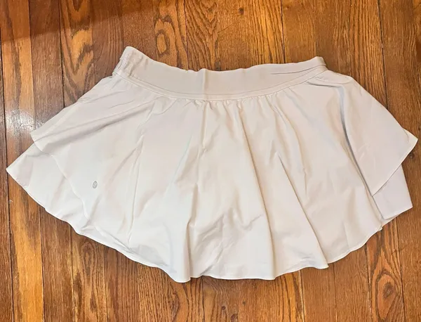 Lululemon Court Rival Skirt - Image 3