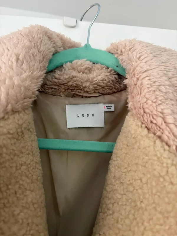 Lush Clothing Jacket - Image 3
