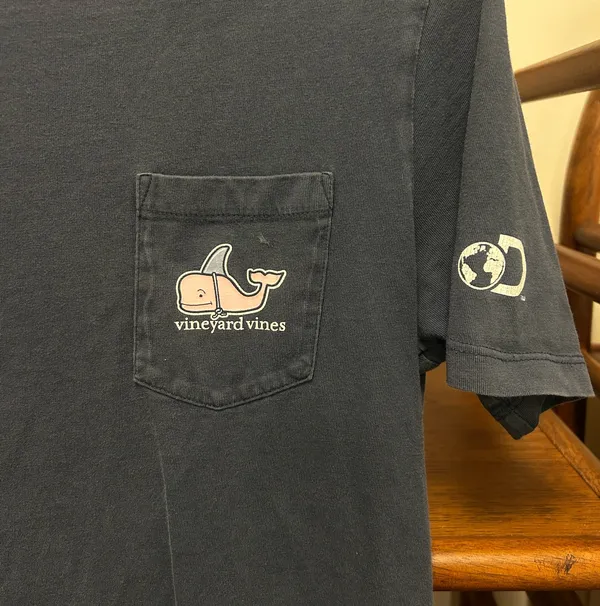 Vineyard Vines T-Shirt - Image 3