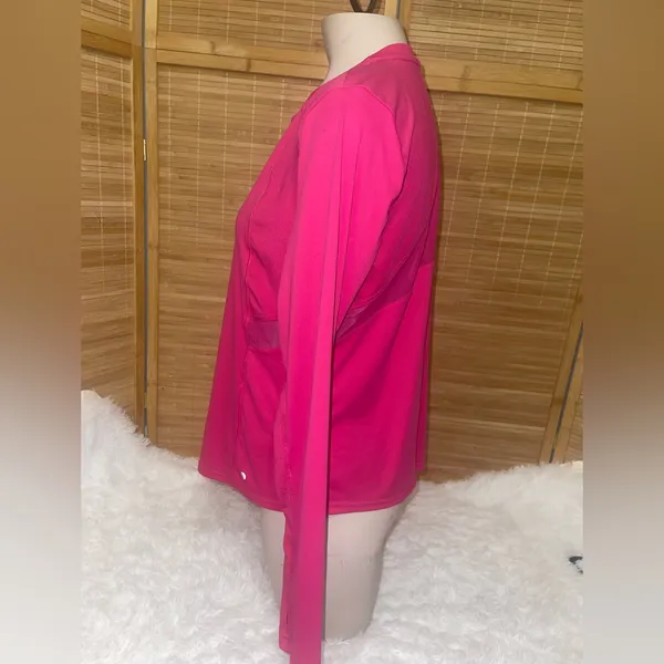 Layer8 hot pink quick dry long sleeve tee with mesh shirt top woman’s large - Image 2