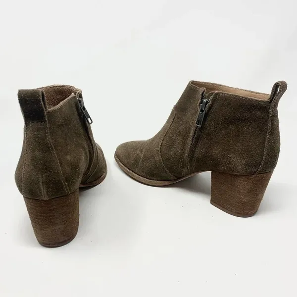 Madewell The Brenner Heel Boot in Tan‎ Suede - Image 7