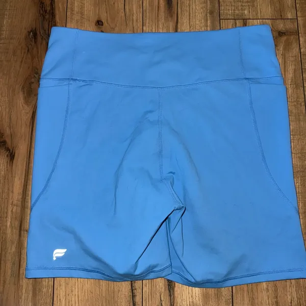 Fabletics Light blue bike shorts - Image 4