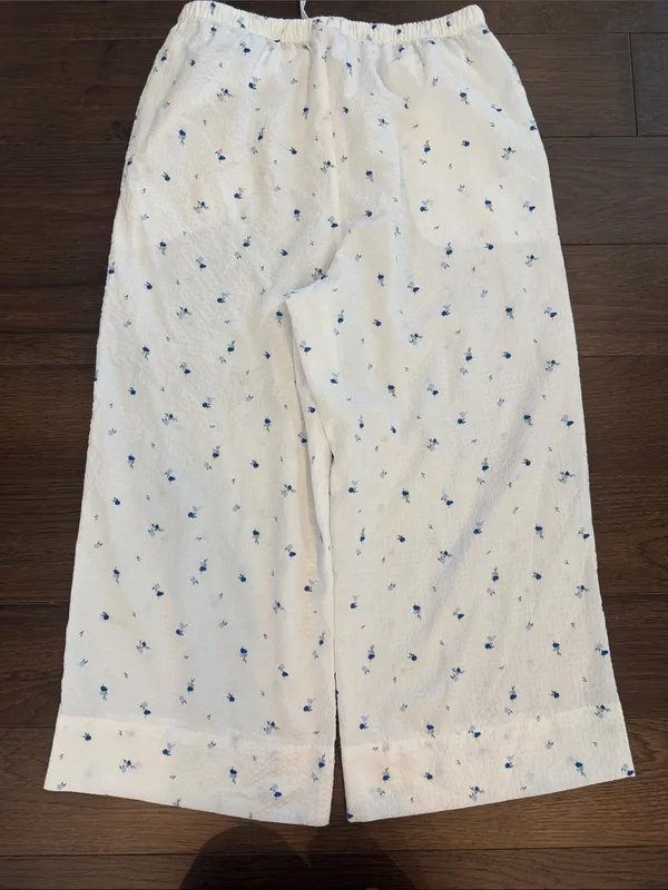 Auden Women's Cropped Pajama Pants Size Small in White and Blue Floral - C33-092 - Image 5