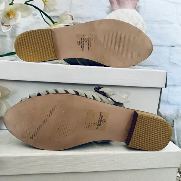 Chase and Chloe Grey Bliss Mules - Image 10