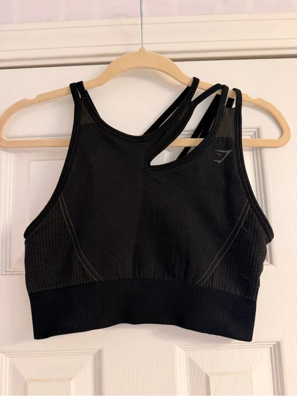 Gymshark ULTRA SEAMLESS SPORTS BRA size small/medium - Image 2