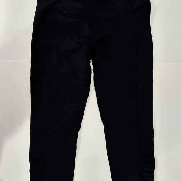 Athleta Capri S Black‎ Ruched Cropped - Size S. - Image 7