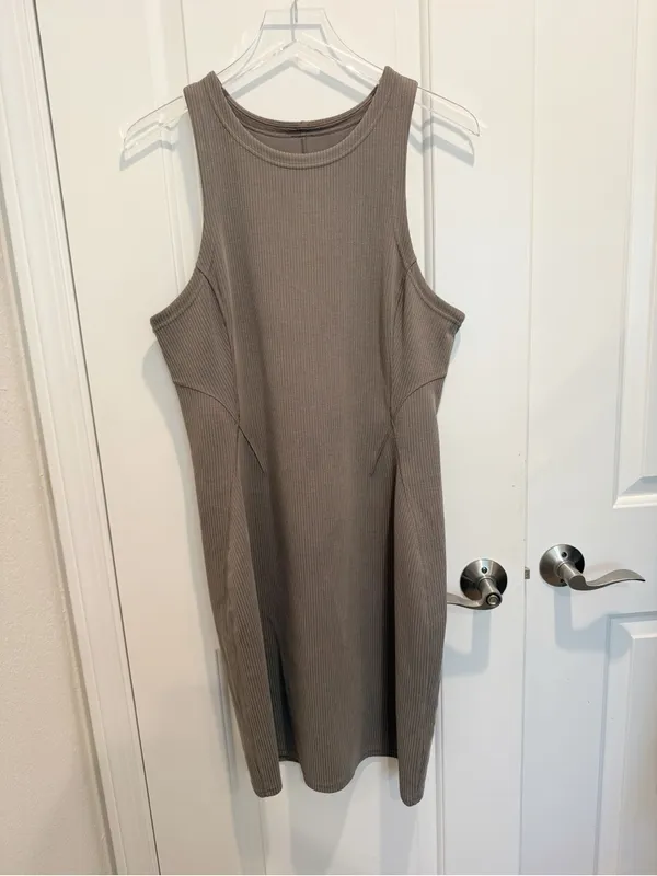 LULULEMON‎ Ribbed Softstreme Slim-Fit Tank Top Dress in Nomad size 12 - Image 4