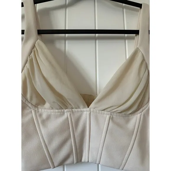 Windsor‎ Cream Corset-Inspired Pleated Bust Crop Top Small - Image 2