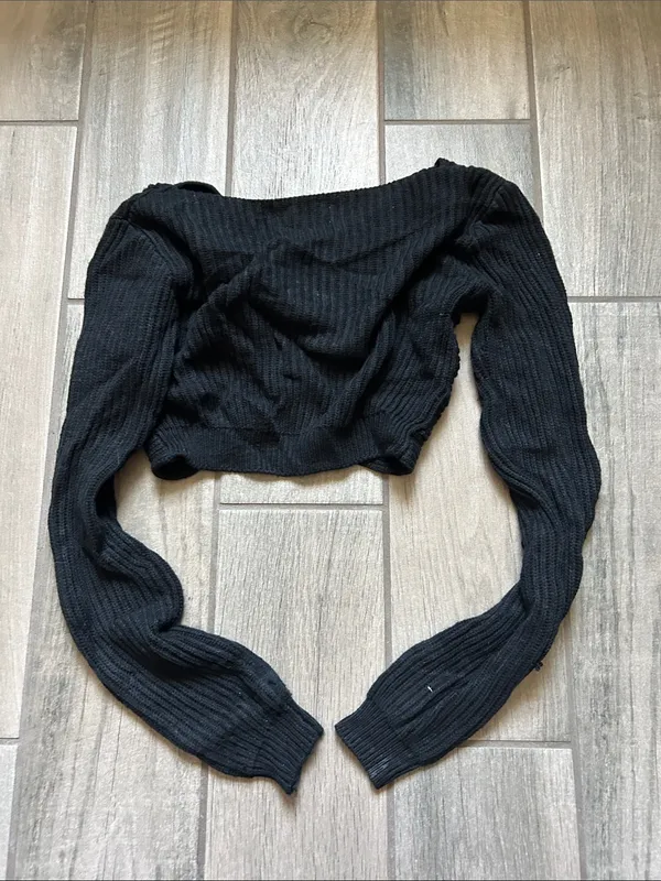 Tiger Mist Black Cropped Ribbed twist Neck Sweater - Image 4
