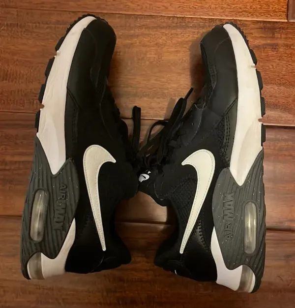 Nike Air Max Excee Sneakers Women’s - Image 5