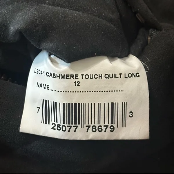Barbour Women’s Size 8 Black Cashmere Touch Classic Mid Length Quilted Jacket - Image 7