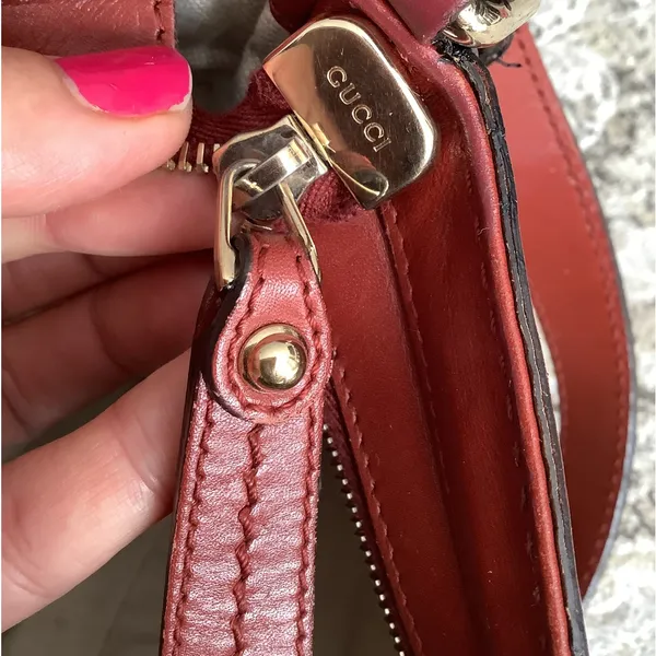 Authentic GUCCI canvas shoulder bag 🔥🔥 - Image 15