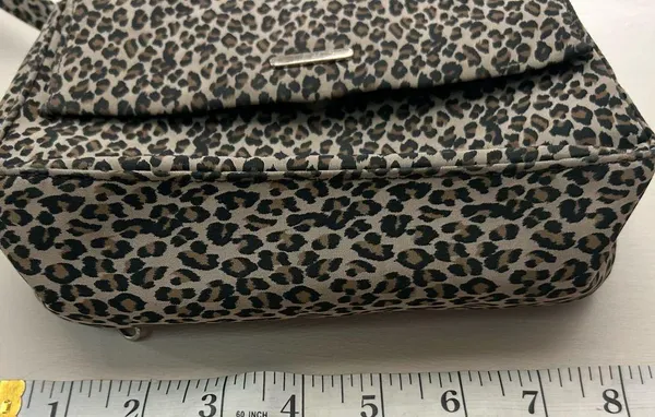 Bag Chic Leopard Print Crossbody Bag St. John’s Bay - Image 6