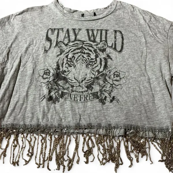 Womens Gray Graphic Crop T‎ Shirt Tiger Roses Stay Wild Live Free Fringe Grunge - Image 4
