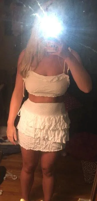 Zaful White Ruffle/Smocked Set - Image 3