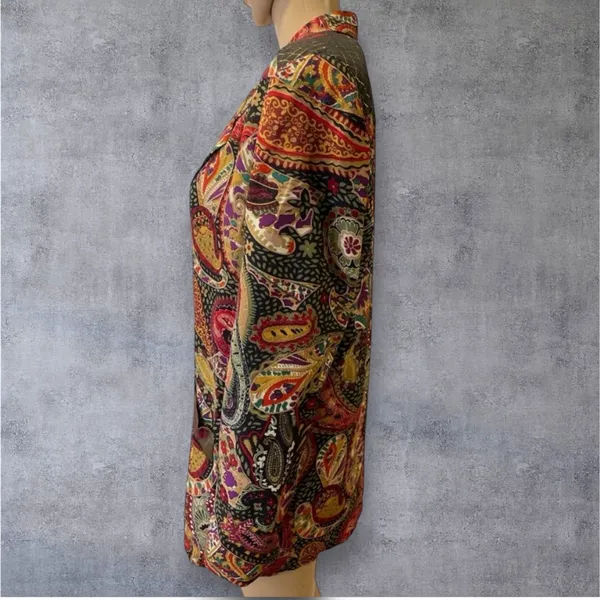 Canvasbacks Colorful Paisley Women's Jacket size M Red Size M - Image 3