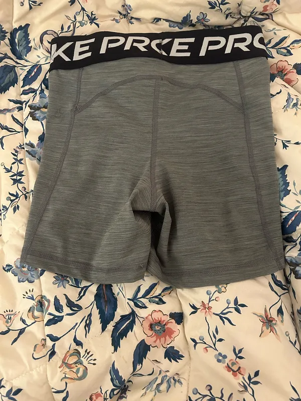 Nike Pro Shorts 5" - Image 2