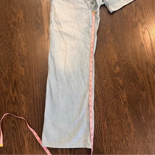 Uniqlo Women's Light Blue Flare Jeans - Image 7