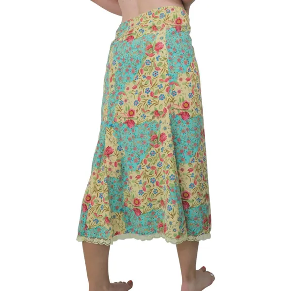 Vintage Y2K Sag Harbor Patchwork Floral Skirt - Image 2