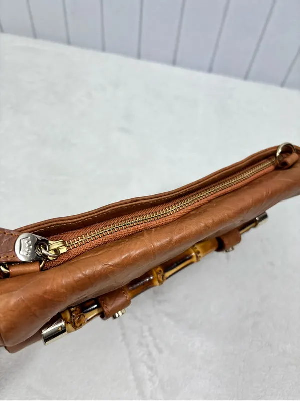 Elaine Turner Tan Brown Leather Clutch with Bamboo Accent - Image 5