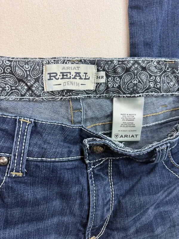 Ariat Indigo Boot-Cut Jeans with Embroidered Back Pockets - Image 3