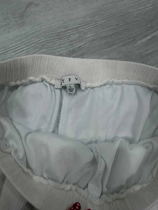 White skort Size L - Image 2
