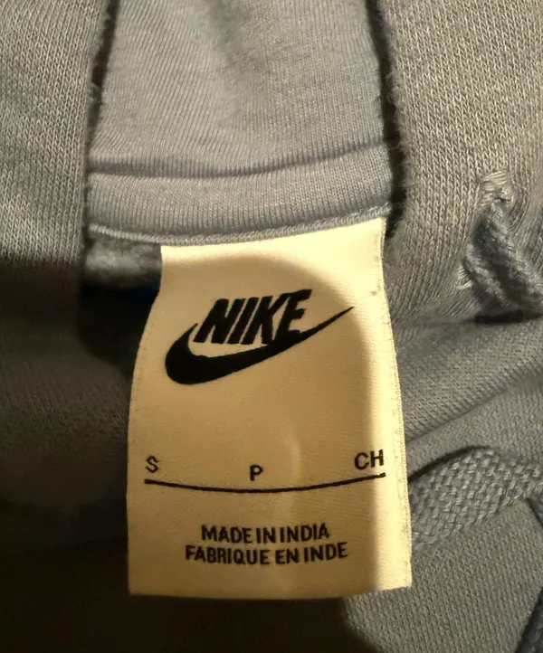 Nike Men’s Hoodie - Image 2