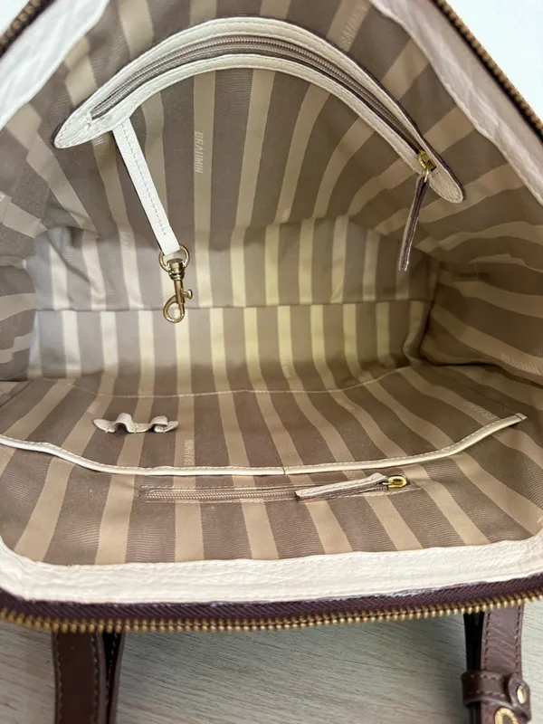 Brahmin Spring ‘21 Med Asher Tote Meadow Melbourne Glazed Croc Embossed Leather - Image 10