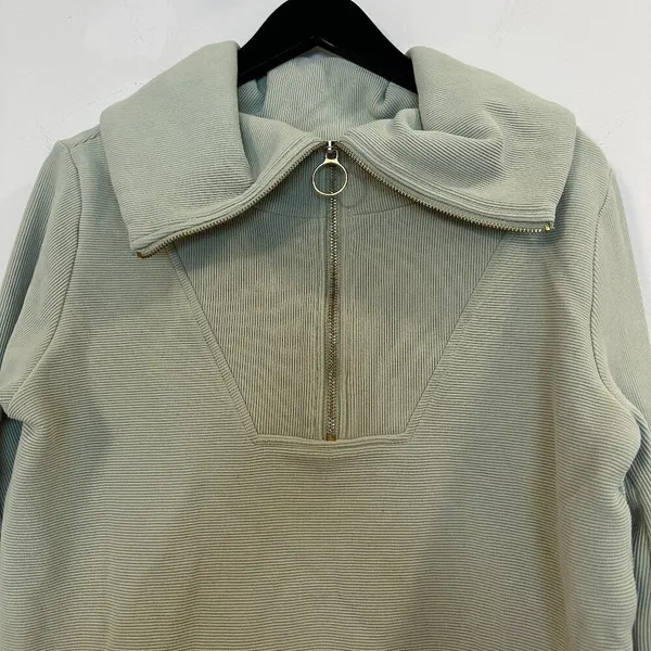 VARLEY Vine Ottoman Half Zip Pullover in Desert Sage Size X-Small - Image 6