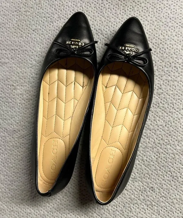 Coach Annabel Leather Ballet Flats in Black Size 6 EUC - Image 5