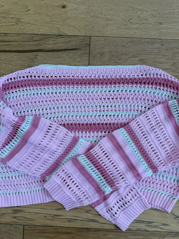 SheIn Pink Crochet Sweater - Image 5