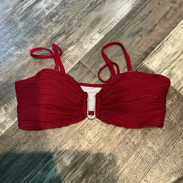 Red Bikini Set Size Large - Image 8