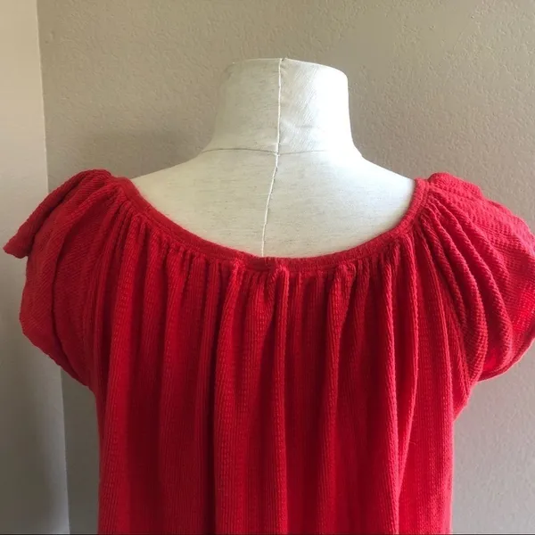 Free people red off the shoulder top size Small - Image 5