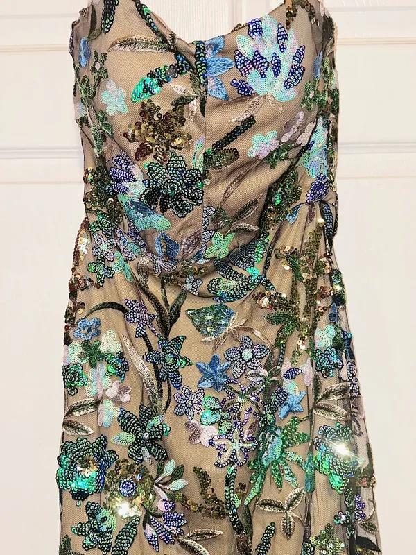 Brand new with tags /GORGEOUS EVENING GOWN - Image 2
