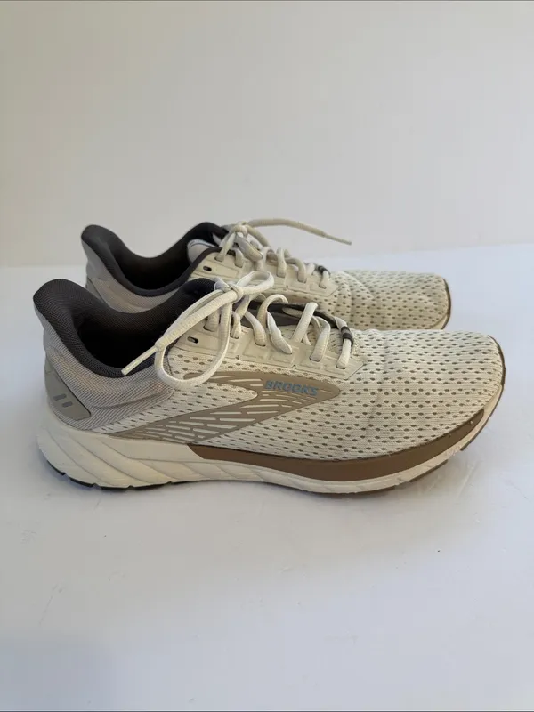 Brooks Women's Running Sneakers in Cream and Brown - Image 3