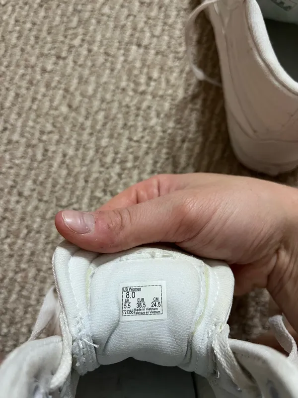 White Vans - Image 5
